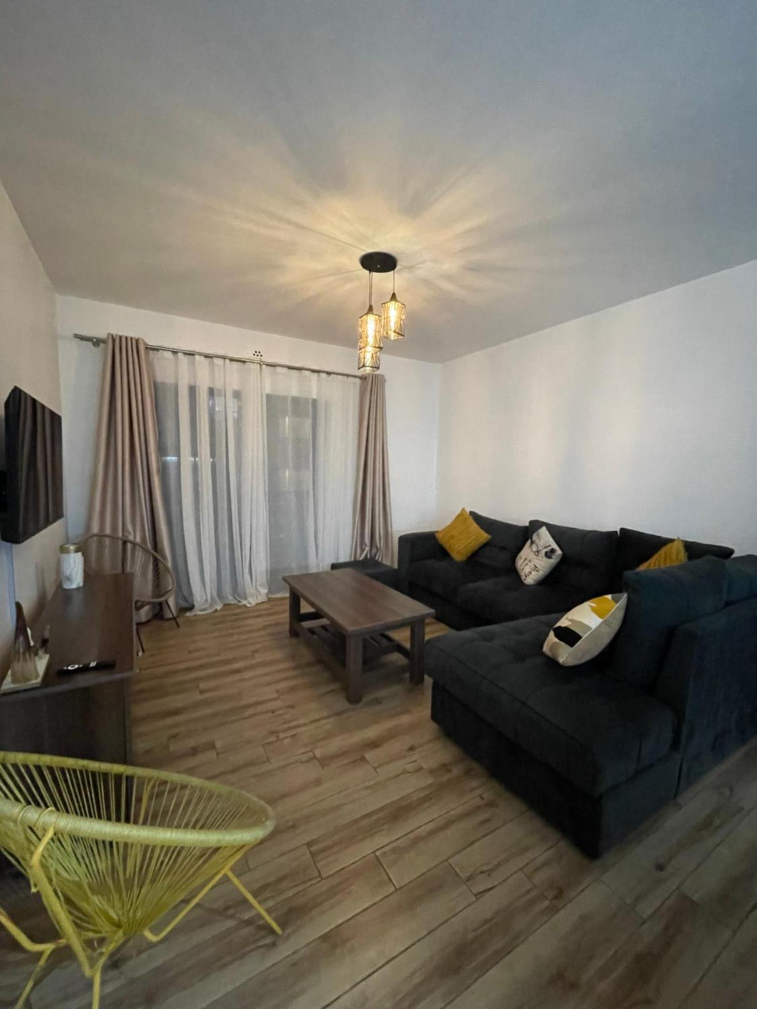 Pleasant View Bed And Breakfast Apartments Tatu City Esterno foto